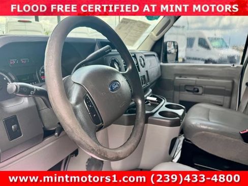 Used 2014 Ford E-350 and Econoline 350 Super Duty RWD image 20