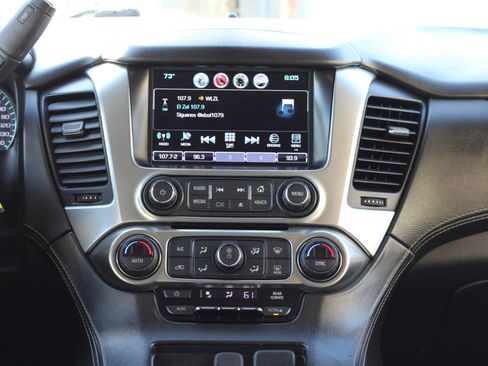 Used 2017 Chevrolet Suburban LS image 19