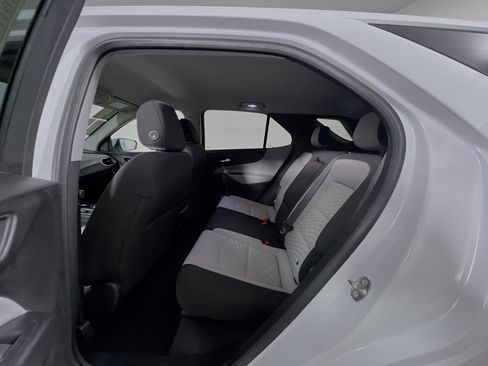 Used 2019 Chevrolet Equinox LT FWD image 29