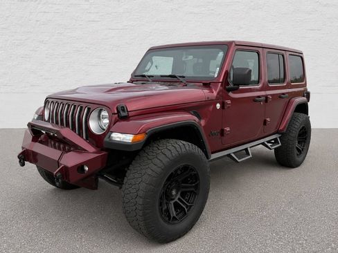 Used 2022 Jeep Wrangler Unlimited Sahara w/ Cold Weather Group AWD/4WD image 1
