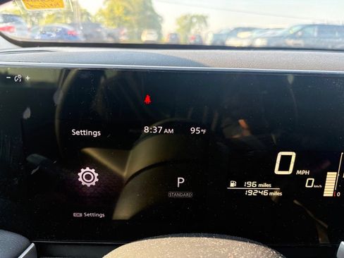 Used 2025 Nissan Kicks S FWD image 15