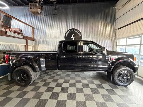 Used 2017 Ford F450 Platinum w/ Platinum Ultimate Package image 7