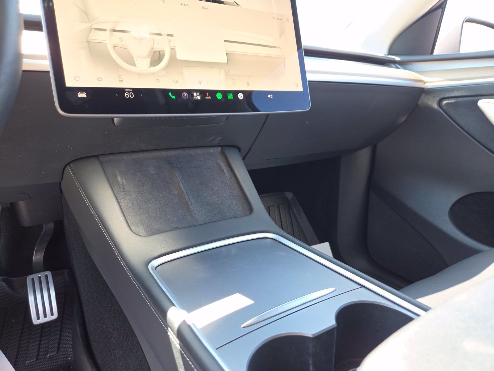 Used 2023 Tesla Model Y Performance AWD/4WD image 19