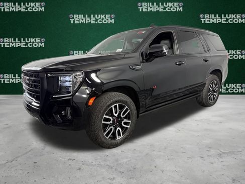Used 2023 GMC Yukon AT4 w/ AT4 Premium Package AWD/4WD image 3