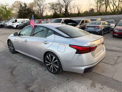 Used 2021 Nissan Altima 2.5 SR image 7