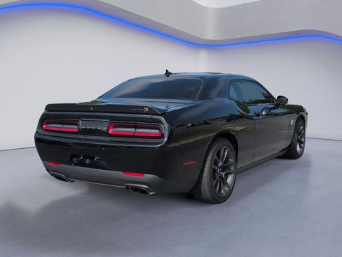 Used 2023 Dodge Challenger R/T Scat Pack RWD image 20