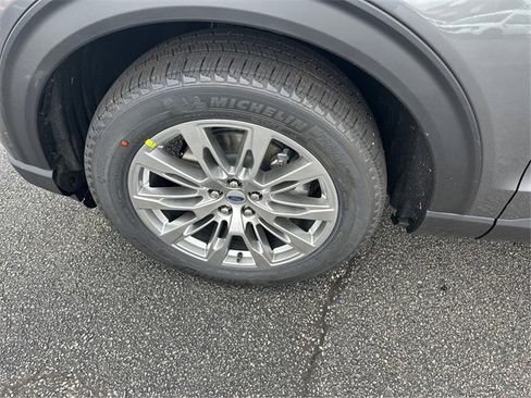 New 2026 Ford Explorer Active w/ Active Comfort Package image 14