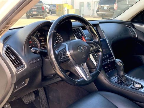 Used 2020 INFINITI Q50 Luxe image 16