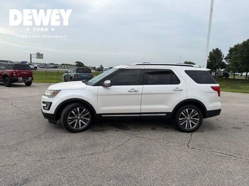 Used 2016 Ford Explorer Platinum AWD/4WD image 8