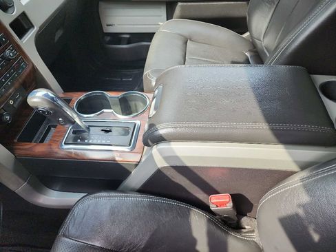 Used 2012 Ford F150 Lariat w/ Lariat Chrome Pkg RWD image 24