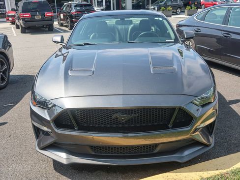 Used 2019 Ford Mustang GT Premium w/ Black Accent Package RWD image 4