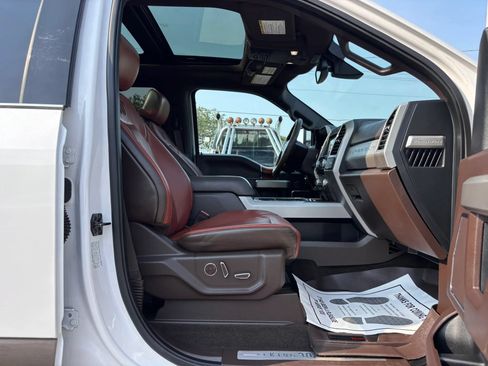 Used 2018 Ford F350 King Ranch w/ King Ranch Ultimate Package AWD/4WD image 30