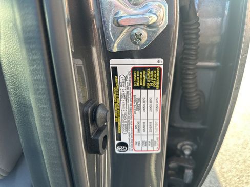 Certified 2025 Subaru Legacy Limited image 13