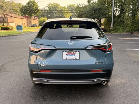 Certified 2024 Honda HR-V Sport image 5