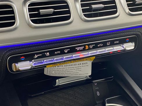 New 2026 Mercedes-Benz GLE 53 AMG 4MATIC Coupe image 31