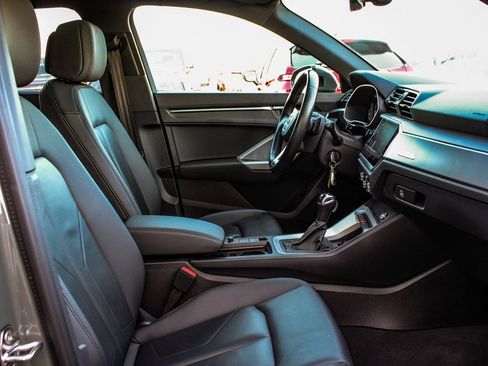 Used 2022 Audi Q3 2.0T Premium Plus image 40