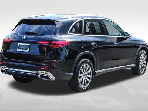 Certified 2026 Mercedes-Benz GLC 300 4MATIC image 9