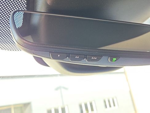 Used 2025 Honda Pilot EX-L image 29