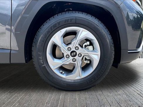 Certified 2024 Hyundai Tucson SEL FWD image 9