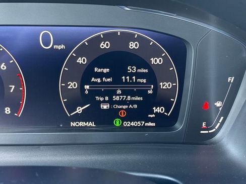 Used 2023 Honda Pilot Elite image 26