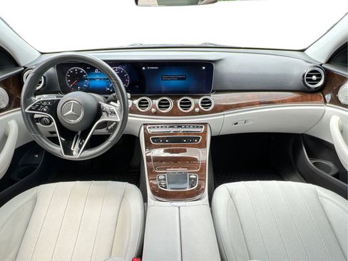 Used 2021 Mercedes-Benz E 450 4MATIC Sedan image 37