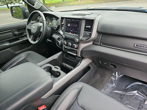 Used 2023 RAM 1500 Big Horn AWD/4WD image 14