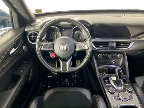 Used 2020 Alfa Romeo Stelvio Quadrifoglio w/ Nero Edizone Quadrifoglio image 25
