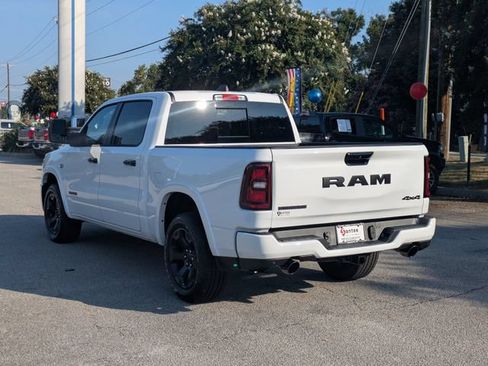 New 2026 RAM 1500 Big Horn AWD/4WD image 5