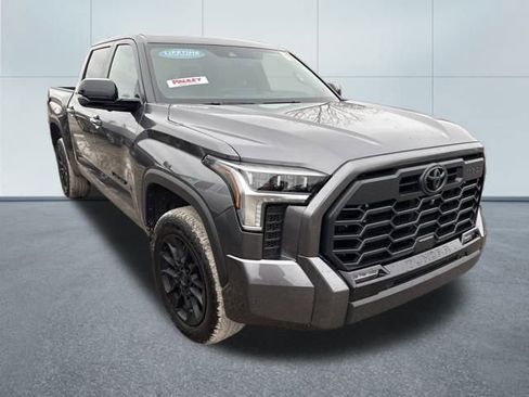 Used 2025 Toyota Tundra Limited w/ TRD Off-Road Package image 4