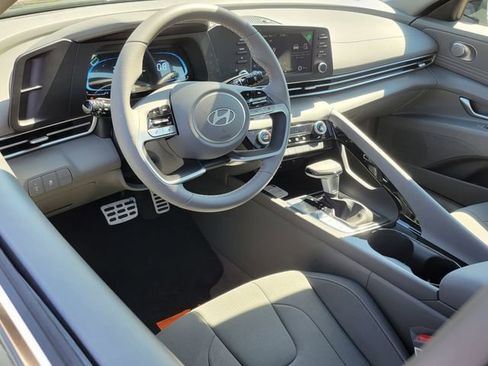 New 2026 Hyundai Elantra SEL Sport Premium image 3