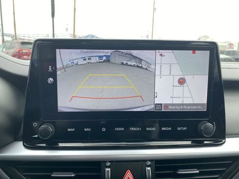 Used 2022 Kia Forte GT-Line image 17