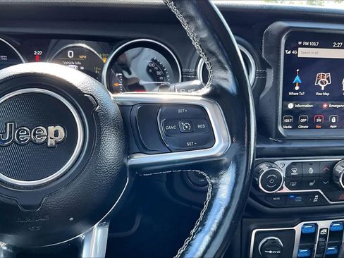 Used 2021 Jeep Wrangler Unlimited Sahara w/ Cold Weather Group AWD/4WD image 26