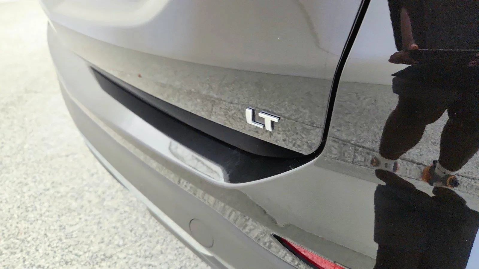 Used 2024 Chevrolet Equinox LT w/ LPO, Floor Liner Package FWD image 29