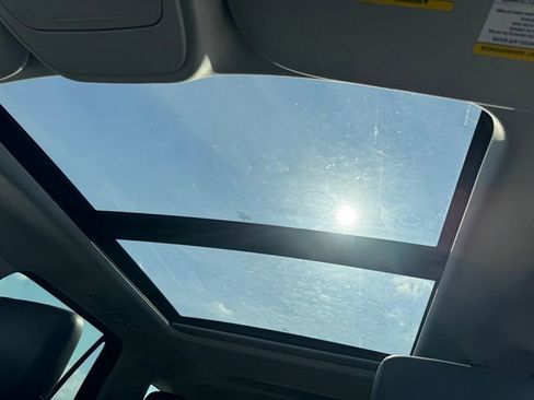 New 2026 Ford Expedition Active image 17