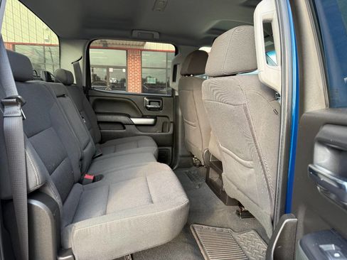 Used 2019 Chevrolet Silverado 2500 LT w/ LT Convenience Package RWD image 8