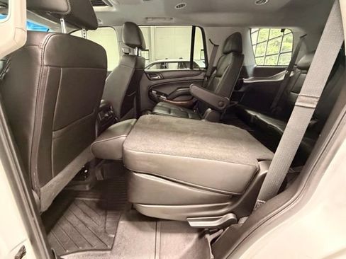 Used 2019 Chevrolet Tahoe Premier AWD/4WD image 19