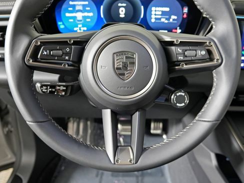 Used 2026 Porsche Macan Turbo Electric AWD/4WD image 23