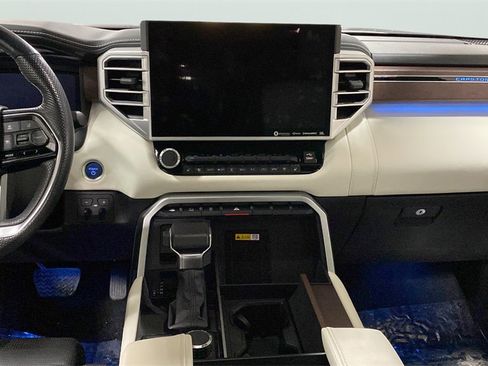 Used 2024 Toyota Sequoia Capstone image 27