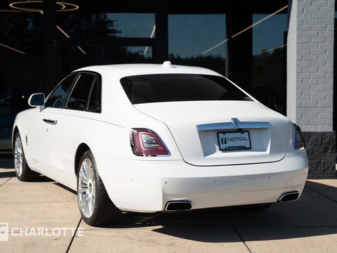 Used 2021 Rolls-Royce Ghost image 13