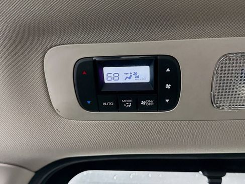 Used 2017 Honda Odyssey EX-L image 24