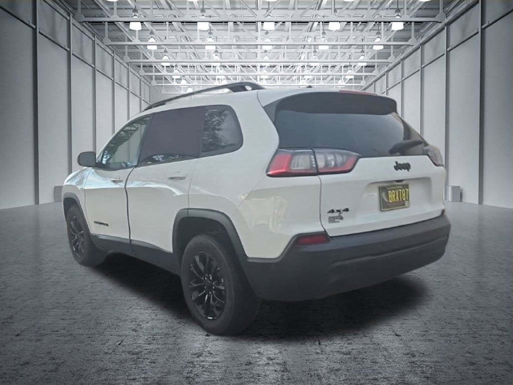 Used 2023 Jeep Cherokee Altitude Lux AWD/4WD image 4