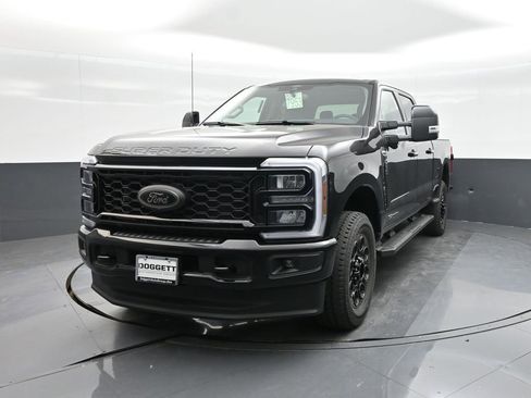 New 2026 Ford F250 Lariat w/ Black Appearance Package AWD/4WD image 17