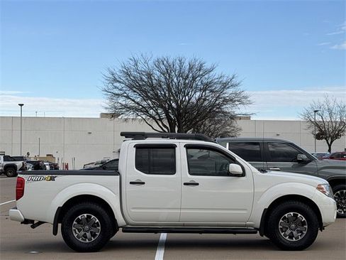 Used 2020 Nissan Frontier PRO-4X w/ Pro-4x Utility Package image 5