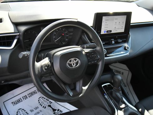 Used 2024 Toyota Corolla LE image 14