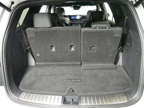 Used 2025 Hyundai Palisade Calligraphy image 18