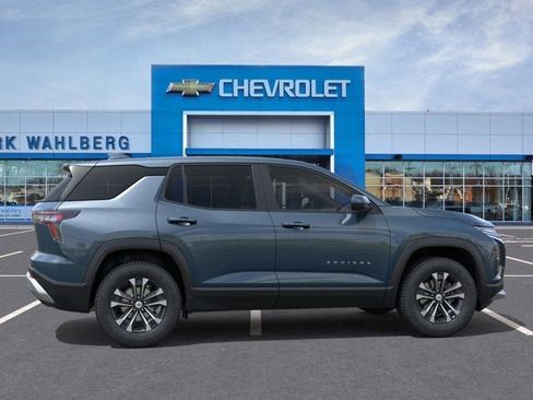 New 2026 Chevrolet Equinox LT w/ LPO, Floor Liner Package image 5