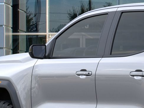 New 2026 GMC Canyon AT4 AWD/4WD image 12