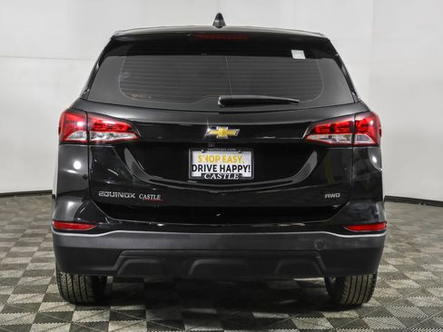 Used 2022 Chevrolet Equinox LS image 16