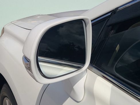 Used 2014 Lexus RX 450h FWD image 30
