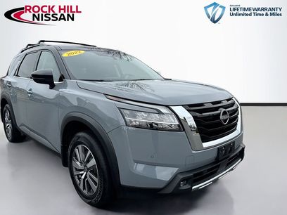 Used 2022 Nissan Pathfinder SL